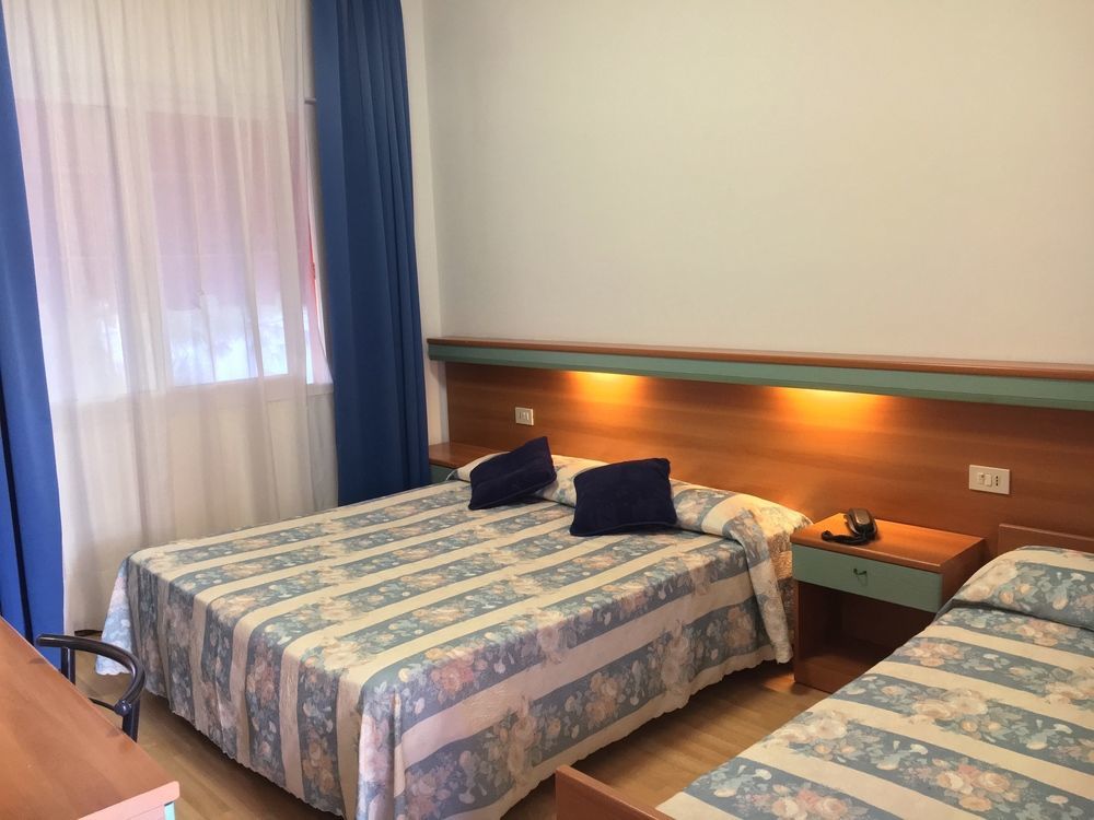 Hotel Rex Caorle Zewnętrze zdjęcie